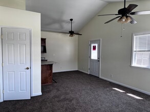 815 Greenwood Dr in Joplin, MO - Building Photo - Building Photo