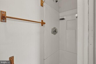 2536 Amber St in Philadelphia, PA - Foto de edificio - Building Photo