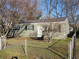 1406 W 39th St in Norfolk, VA - Building Photo