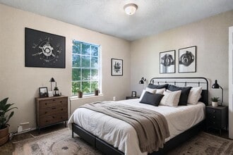 100 Garrett Ln in Jennings, LA - Building Photo - Building Photo