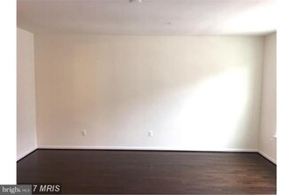 7419 Wild Honey Way in Elkridge, MD - Building Photo - Building Photo