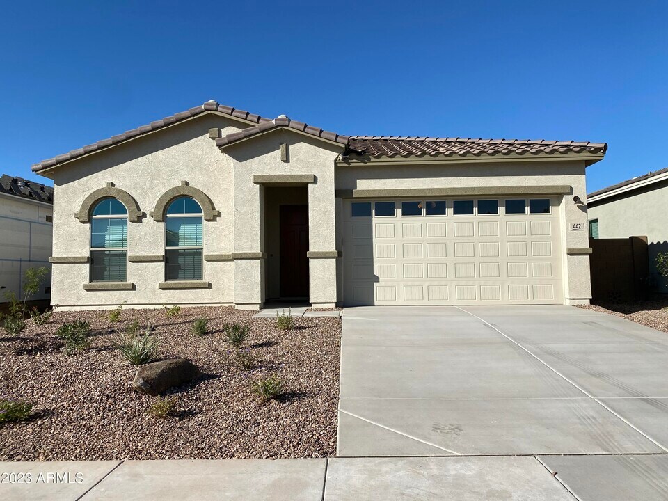 442 W Golden Aspen Dr in Queen Creek, AZ - Building Photo