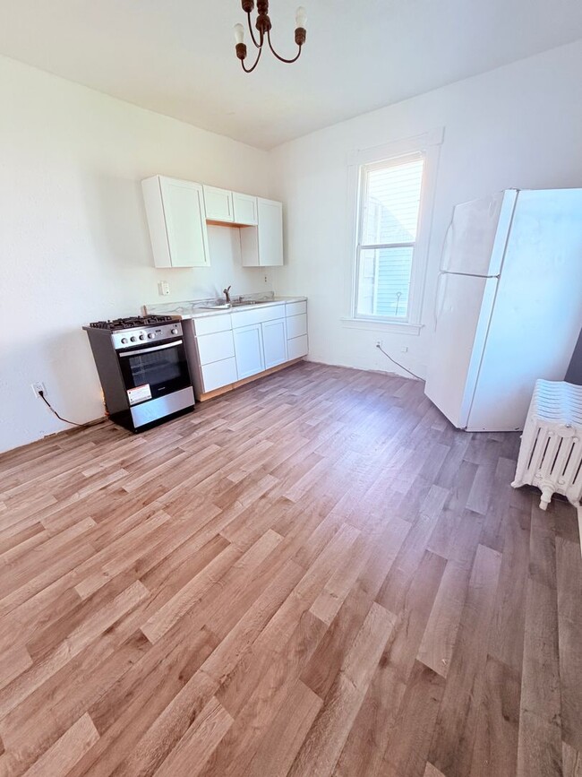 property at 424 1st Ave SE