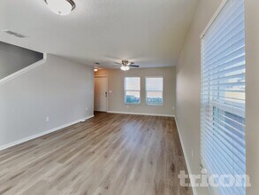 4415 Sand Ridge Blvd in Spring Hill, FL - Building Photo - Building Photo