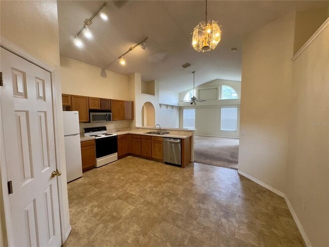 2546 Siena Way in Valrico, FL - Building Photo - Building Photo