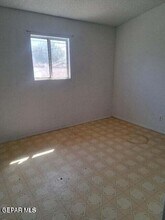 623 NE Davis St in Fabens, TX - Building Photo - Building Photo