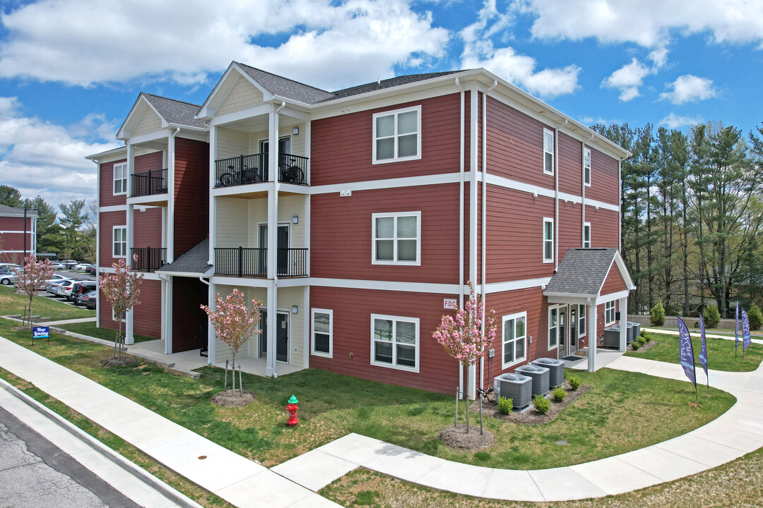 The Landing at Stonegate in Blacksburg, VA - Building Photo