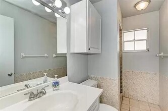 1295 13th St in Sarasota, FL - Building Photo - Building Photo