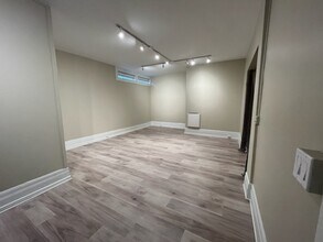 615 Boren Ave in Seattle, WA - Building Photo - Building Photo