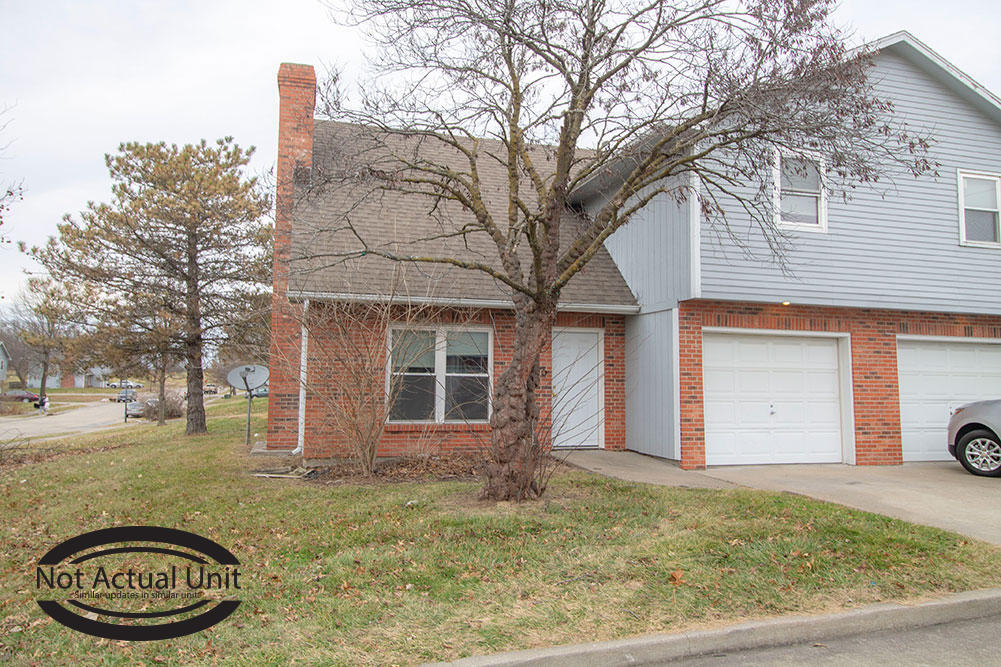 1914 Mirtle Grove Ct in Columbia, MO - Building Photo