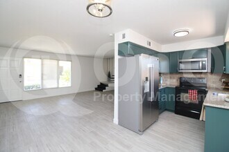 1320 E Bethany Home Rd in Phoenix, AZ - Building Photo - Building Photo
