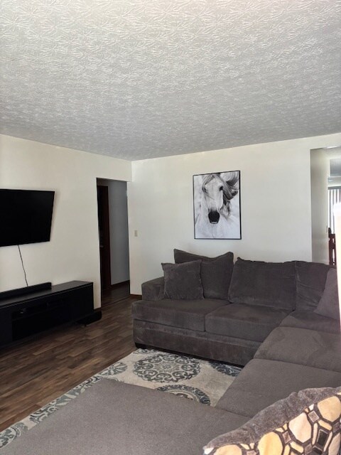 2585-2587 Four Seasons Dr, Unit 2585 in Columbus, OH - Foto de edificio - Building Photo