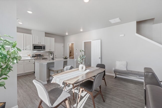 1440 Coral Pl in Longmont, CO - Building Photo - Building Photo