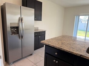 4657 Bernard Blvd in Haines City, FL - Foto de edificio - Building Photo