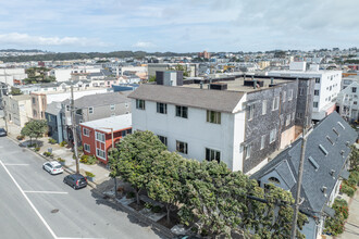 1536 Great Hwy in San Francisco, CA - Building Photo - Building Photo