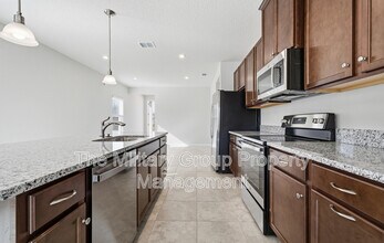 11351 Streamsong Dr in Jacksonville, FL - Building Photo - Building Photo