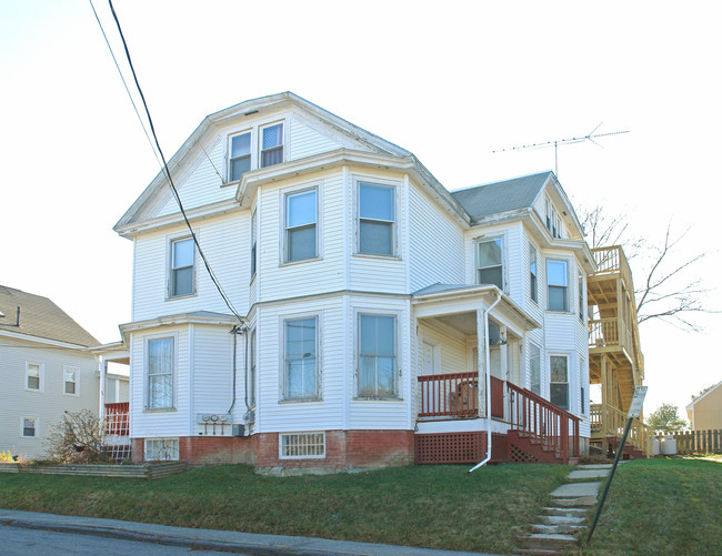 40 South St in Bath, ME - Foto de edificio - Building Photo