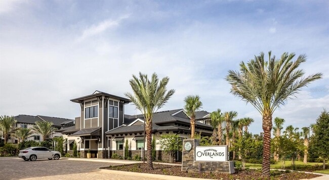 property at 5000 Collina Ter