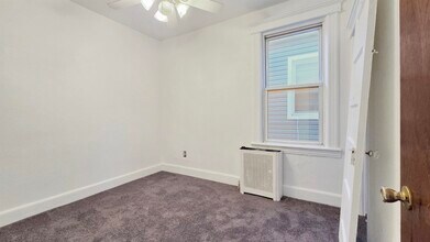 57 Wegman Pkwy in Jersey City, NJ - Building Photo - Building Photo