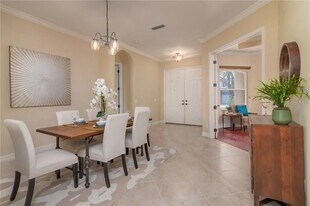 3970 Serenity Cir in Sarasota, FL - Building Photo