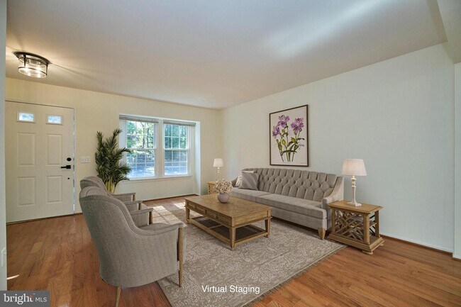 14240 Long Green Dr in Silver Spring, MD - Building Photo - Building Photo