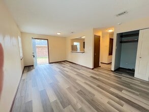 23 Kandlewood Dr in Savannah, GA - Building Photo - Building Photo