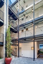 NOCO Apartments in Seattle, WA - Building Photo - Building Photo