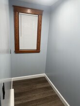 300 Burritt St in New Britain, CT - Building Photo - Building Photo