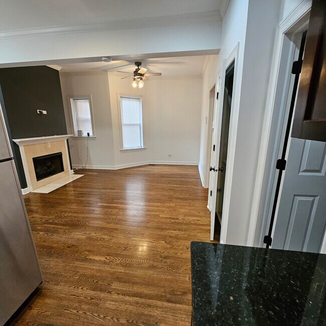 3257 W Palmer St in Chicago, IL - Building Photo - Building Photo