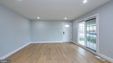 4623 Schooner Rd in Brigantine, NJ - Building Photo - Building Photo