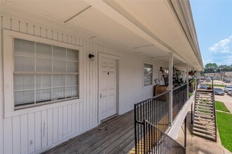 600 Palm St in Huntsville, TX - Building Photo - Building Photo