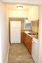 938-940 East 3rd in St. Paul, MN - Building Photo - Interior Photo