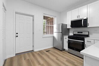 6816 S Champlain Ave in Chicago, IL - Building Photo - Building Photo