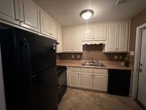 3810 Robbins Rd in Montgomery, AL - Building Photo - Building Photo