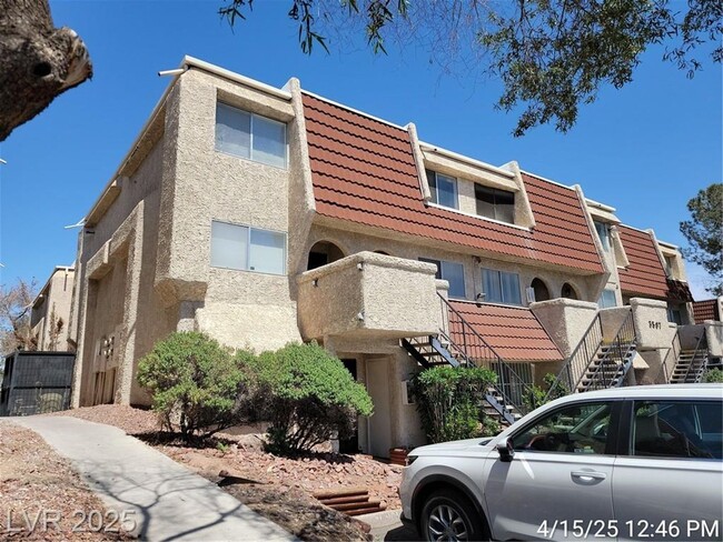 3597 Arville St in Las Vegas, NV - Building Photo - Building Photo