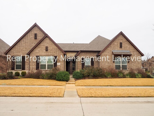 property at 400 Sunflower Ave