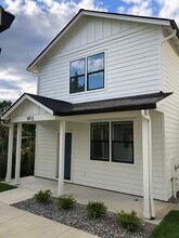 10271 SE 40th Ave in Milwaukie, OR - Building Photo - Building Photo