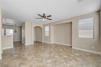 494 Groft Way in Henderson, NV - Building Photo - Building Photo