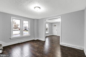 613 Fairground Ave in Chambersburg, PA - Building Photo - Building Photo