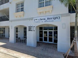 3702 NE Indian River Dr in Jensen Beach, FL - Building Photo