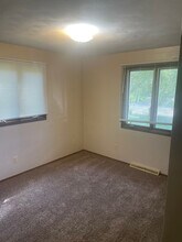 1026 Stardust Dr, Unit 1026 Stardust Dr in Menasha, WI - Building Photo - Building Photo