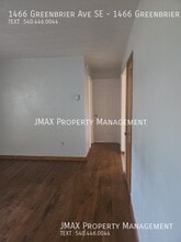 1466 Greenbrier Ave SE in Roanoke, VA - Building Photo - Building Photo