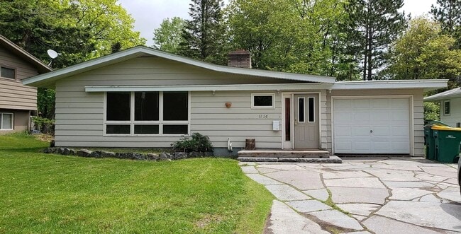 property at 1226 Missouri Ave