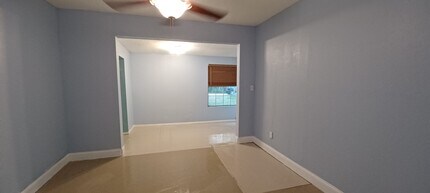 10635 Mc Laurin Rd E in Jacksonville, FL - Building Photo - Building Photo