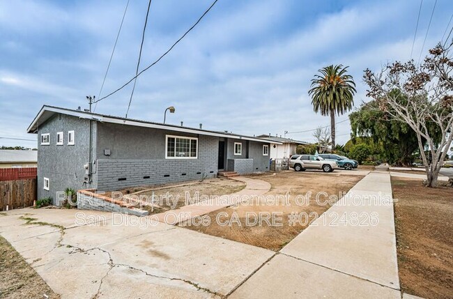 360 1st Ave in Chula Vista, CA - Building Photo - Building Photo