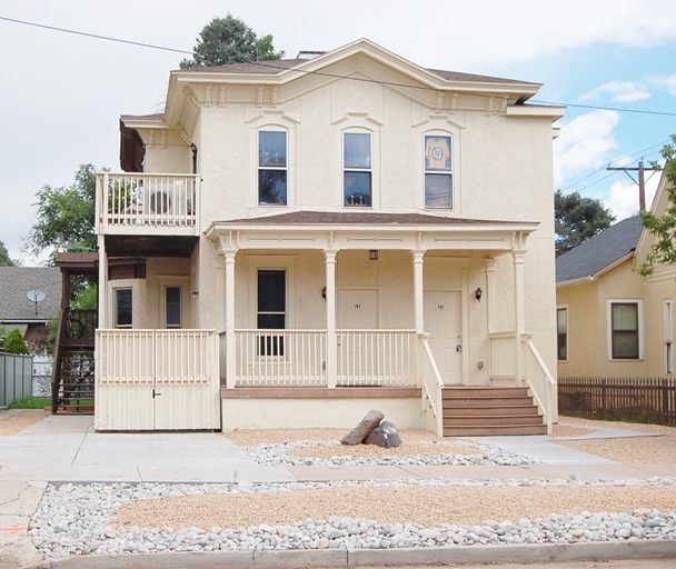 508 E Cache La Poudre St in Colorado Springs, CO - Foto de edificio