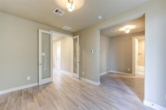 5826 Darling St in Houston, TX - Building Photo - Building Photo