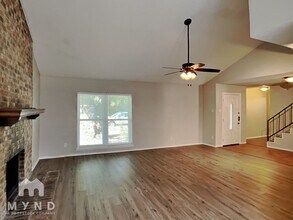 605 Pyramid Dr in Garland, TX - Building Photo - Building Photo