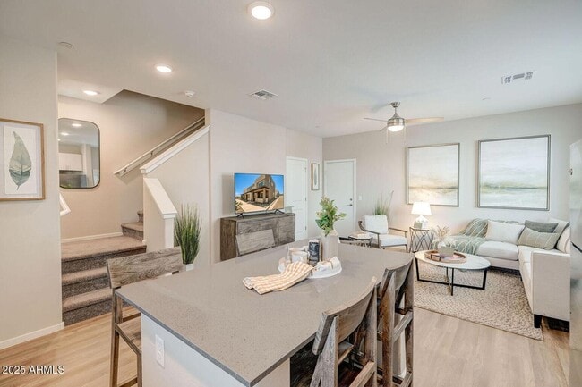 16830 N 141st Ave in Surprise, AZ - Foto de edificio - Building Photo