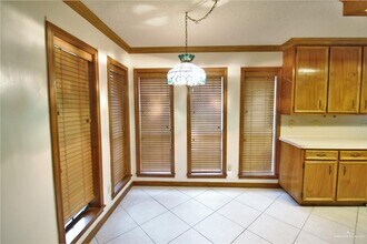 12 Sabinal St in Mission, TX - Building Photo - Building Photo